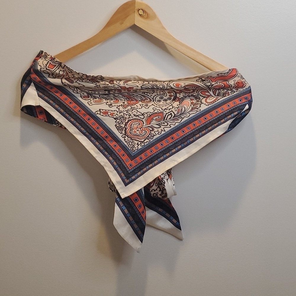 SHEIN Scarf Top Size XS